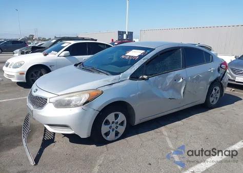 2016 Kia Forte Lx z USA, uszkodzony, nr VIN KNAFK4A6XG5516049